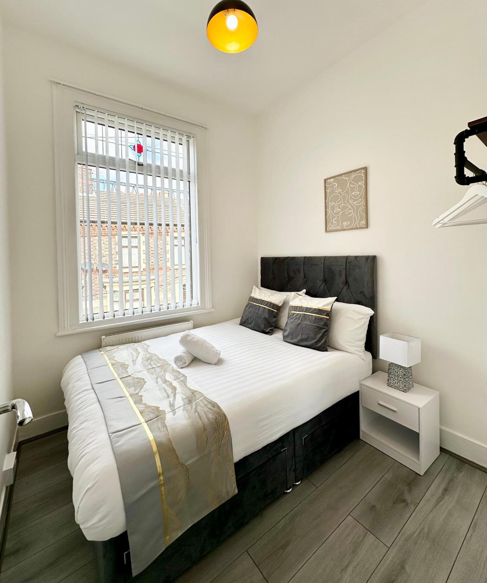 利物浦Cosy & Modern 4Bd House Near Anfield Stadium别墅 外观 照片